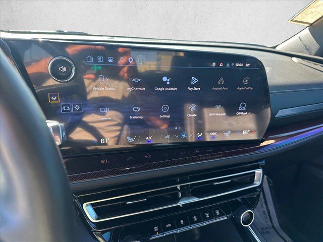 Used 2025 Chevrolet Traverse Z71 w/ Driver Confidence Package AWD/4WD image 15