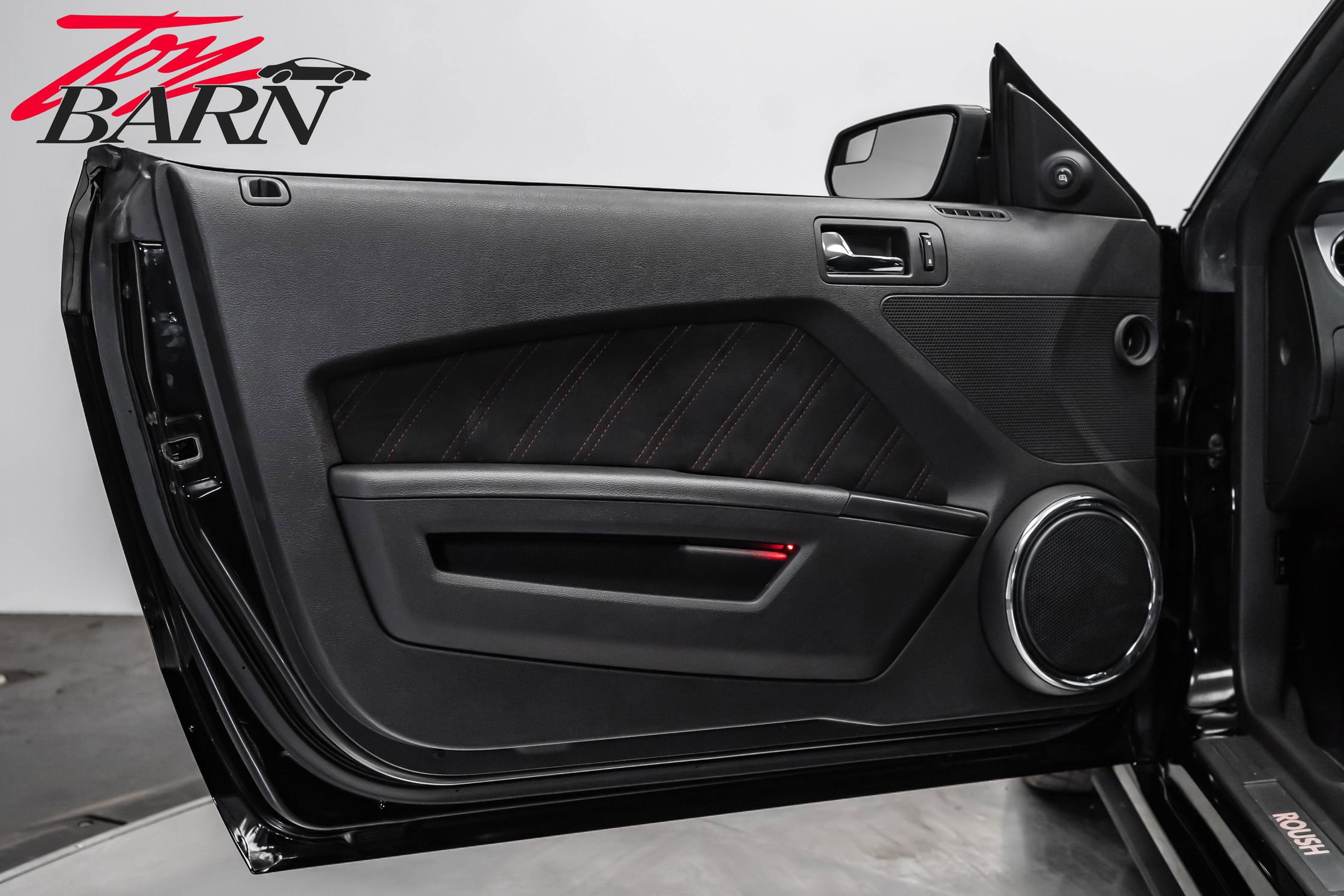 Used 2014 Ford Mustang GT Premium w/ Electronics Package image 21