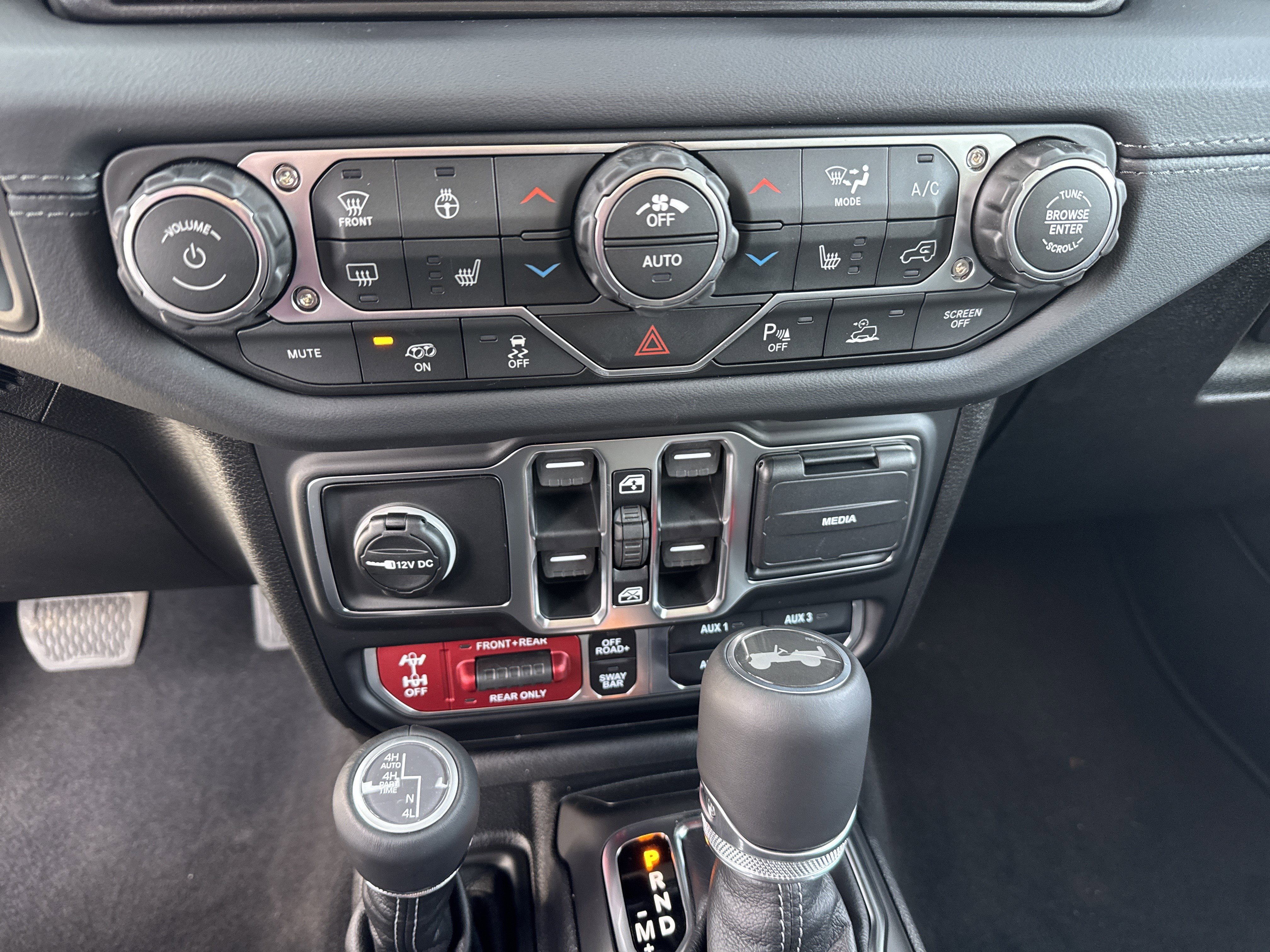 New 2026 Jeep Wrangler Unlimited Rubicon 392 image 34