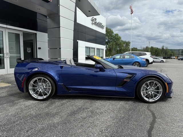 Used 2018 Chevrolet Corvette Grand Sport image 8
