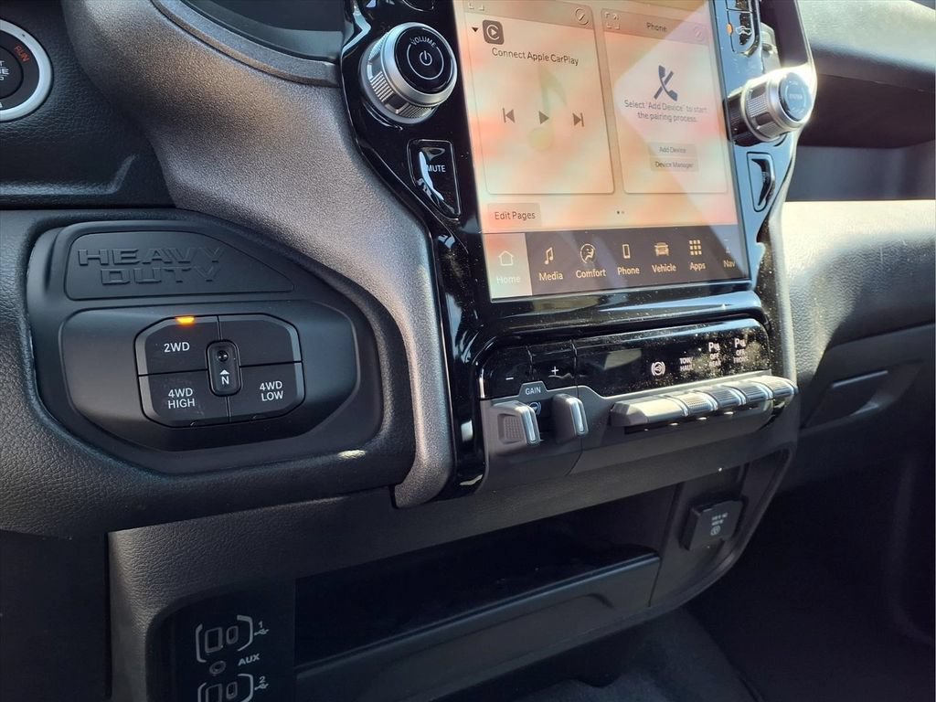 New 2026 RAM 2500 Tradesman AWD/4WD image 13