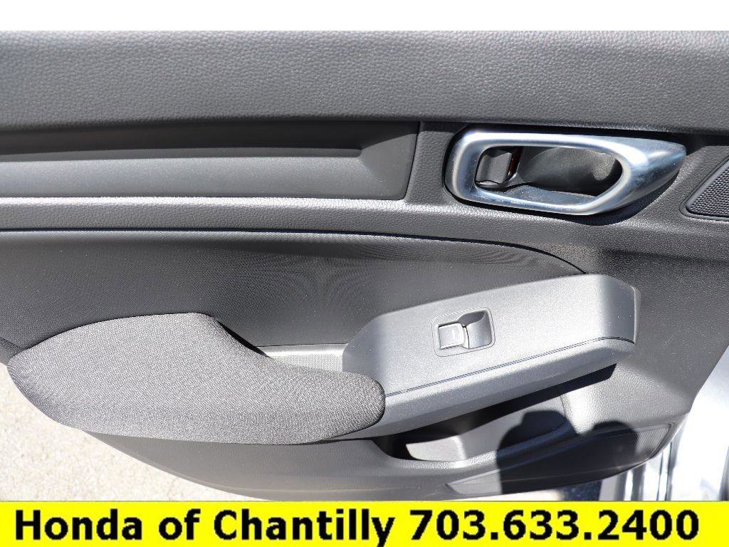 Used 2025 Honda Civic Sport image 24