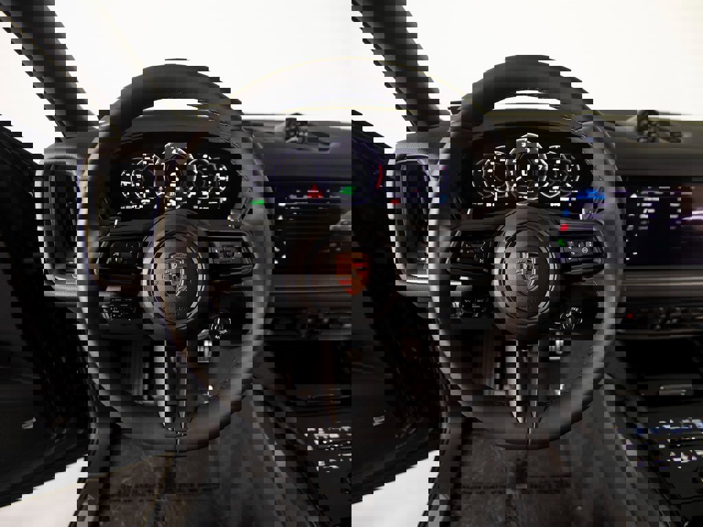 New 2026 Porsche Cayenne S image 19