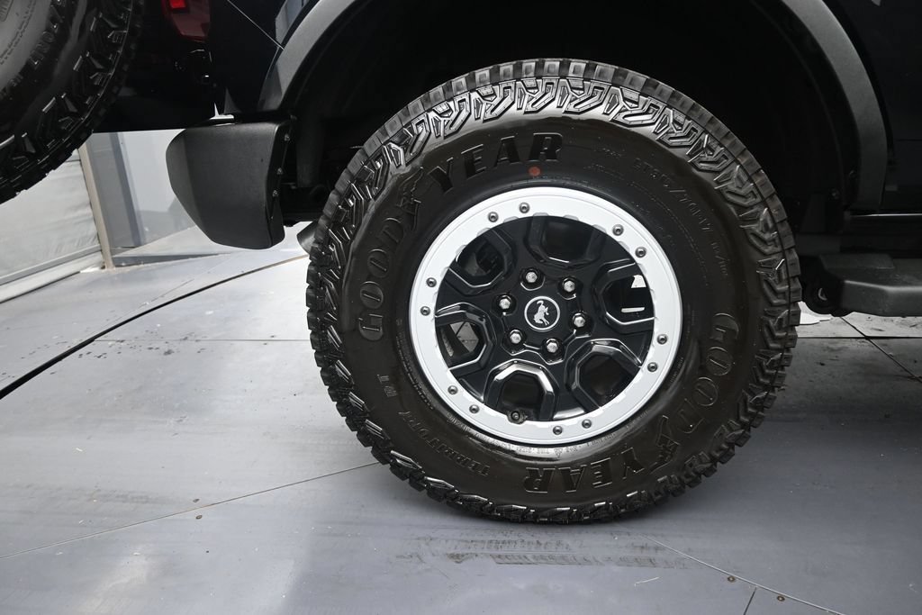 Used 2026 Ford Bronco 2-Door w/ Sasquatch Package AWD/4WD image 43