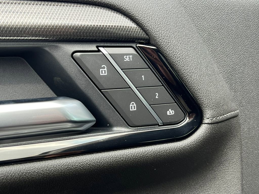 New 2026 GMC Sierra 2500 AT4 w/ AT4 Premium Plus Package image 27