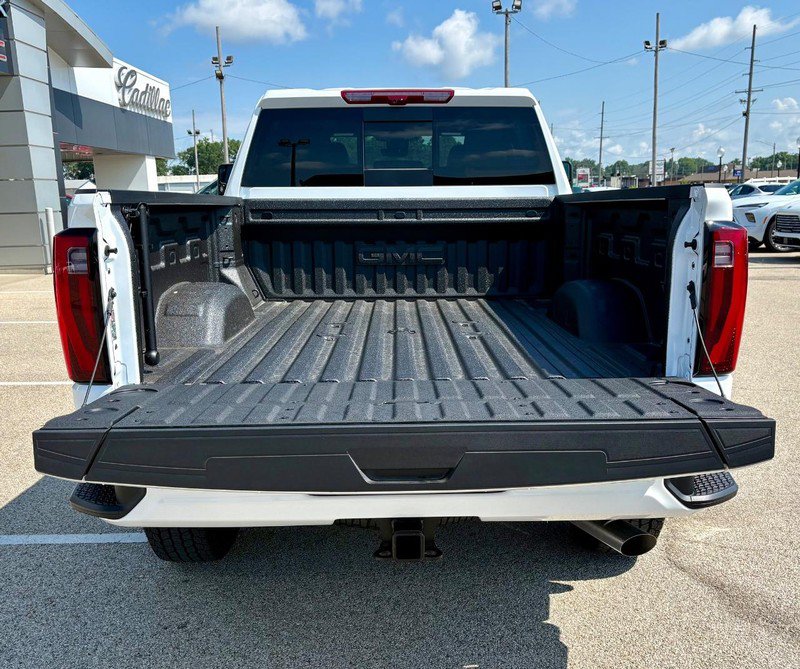 New 2026 GMC Sierra 2500 Denali w/ Denali Reserve Package AWD/4WD image 5