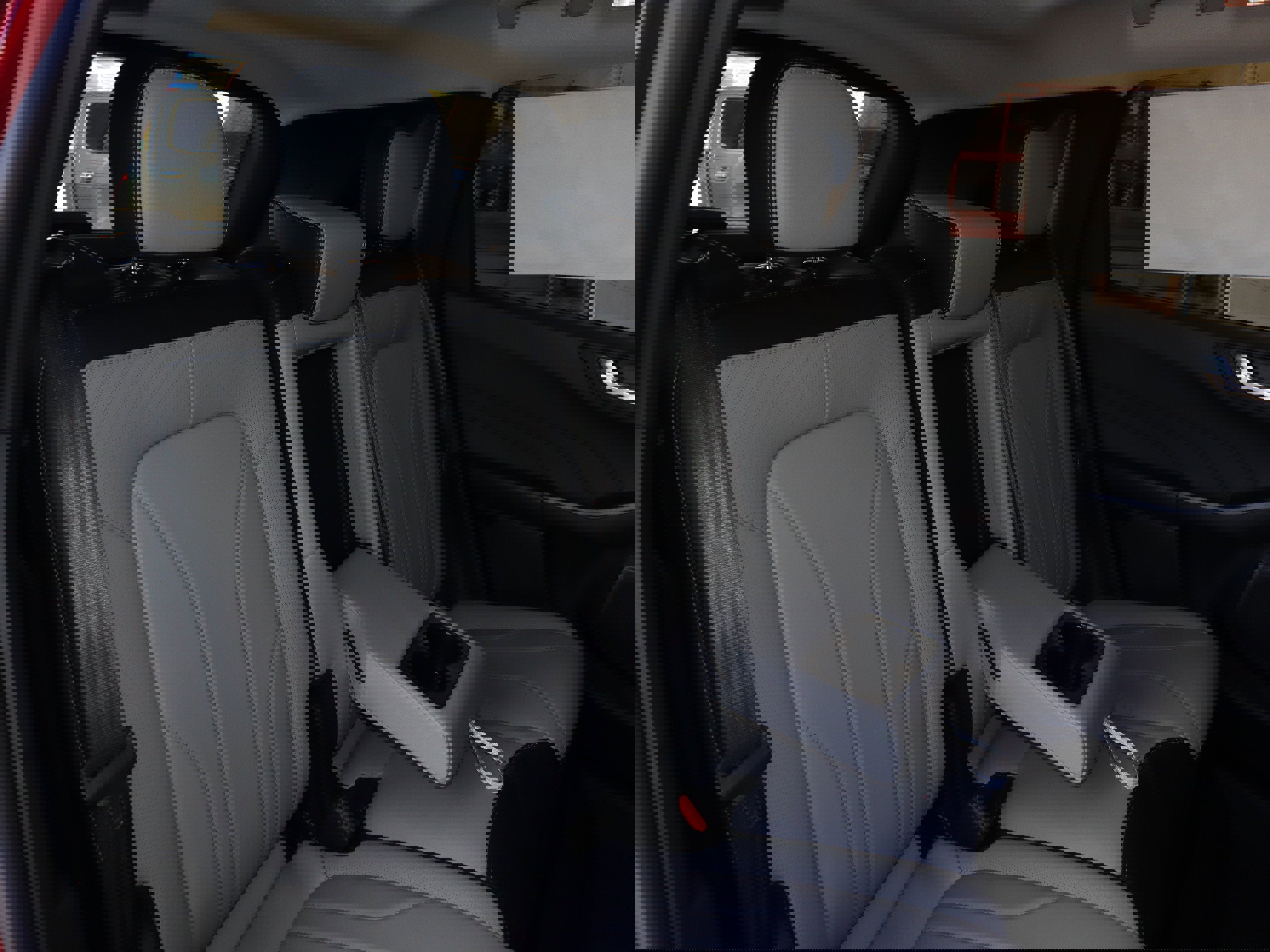 New 2025 Ford Escape SE w/ PHEV Premium Package image 42