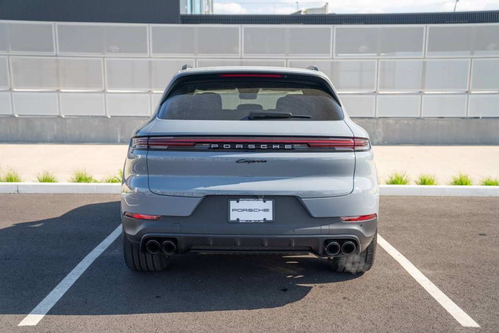 New 2026 Porsche Cayenne E-Hybrid AWD/4WD image 7
