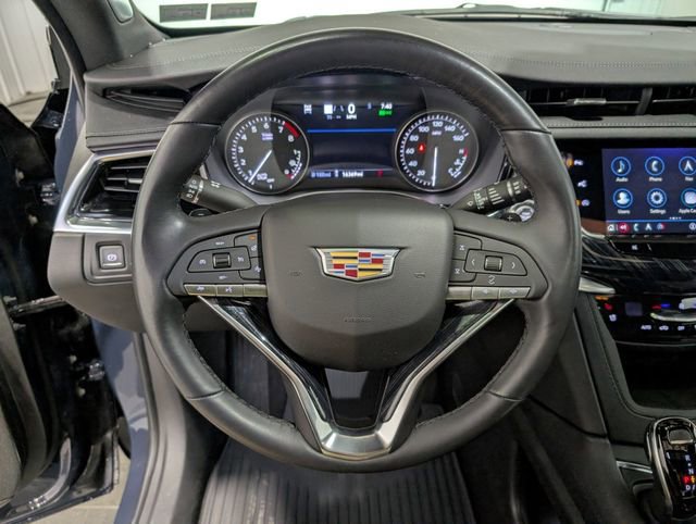 Used 2024 Cadillac XT6 Premium Luxury w/ Technology Package image 19