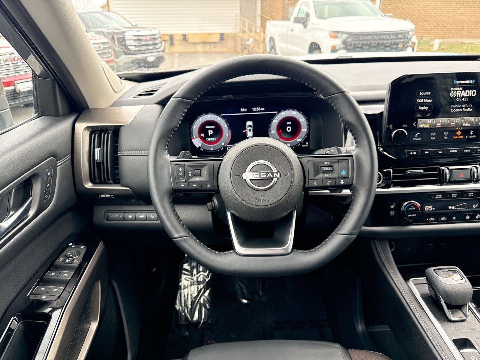 Used 2024 Nissan Pathfinder Platinum w/ Black Appearance Package image 16