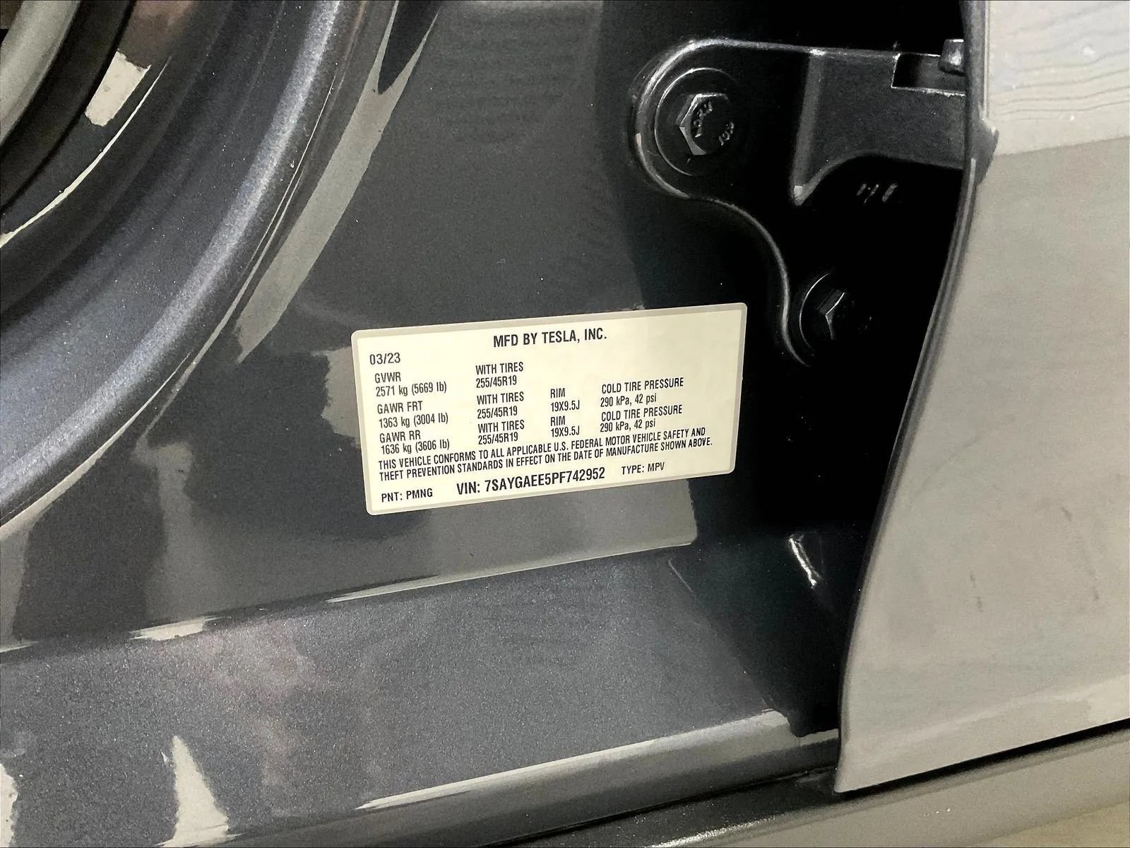 Used 2023 Tesla Model Y Long Range AWD/4WD image 30