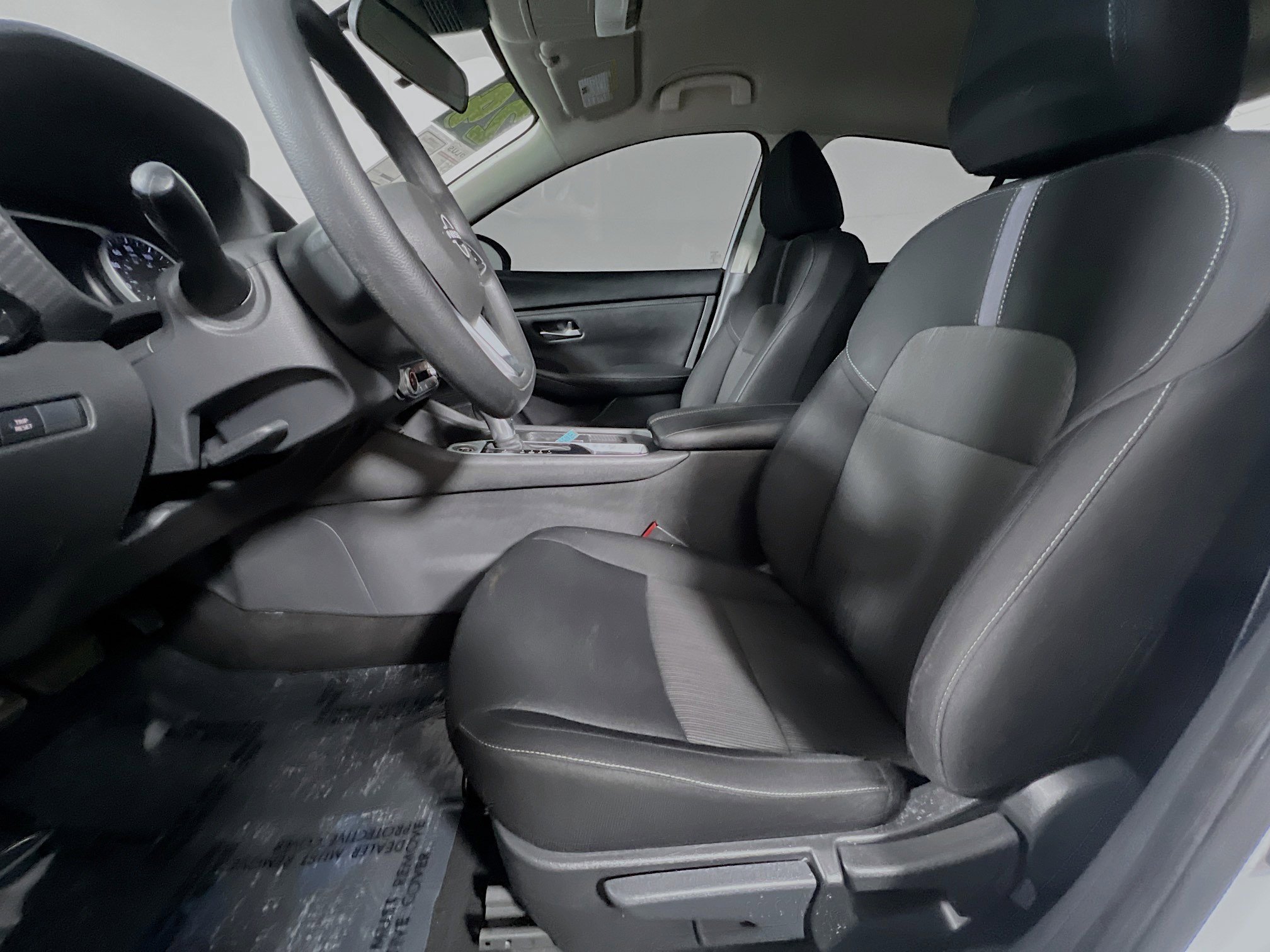 Used 2024 Nissan Sentra SV image 15