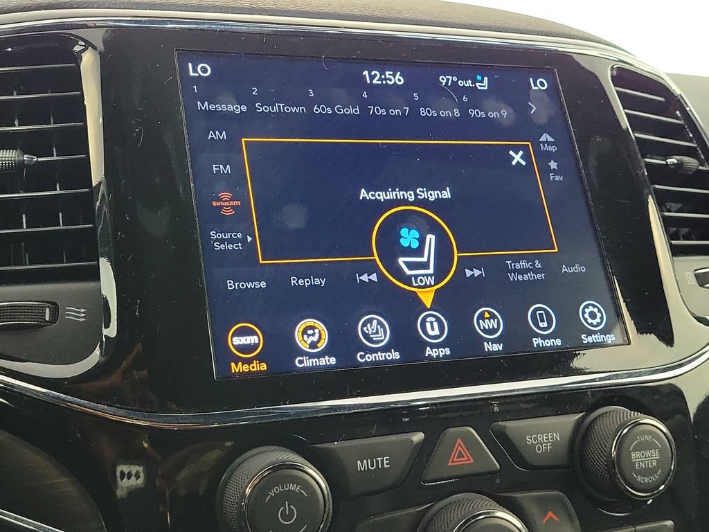 Used 2020 Jeep Grand Cherokee Limited w/ Luxury Group II RWD image 18