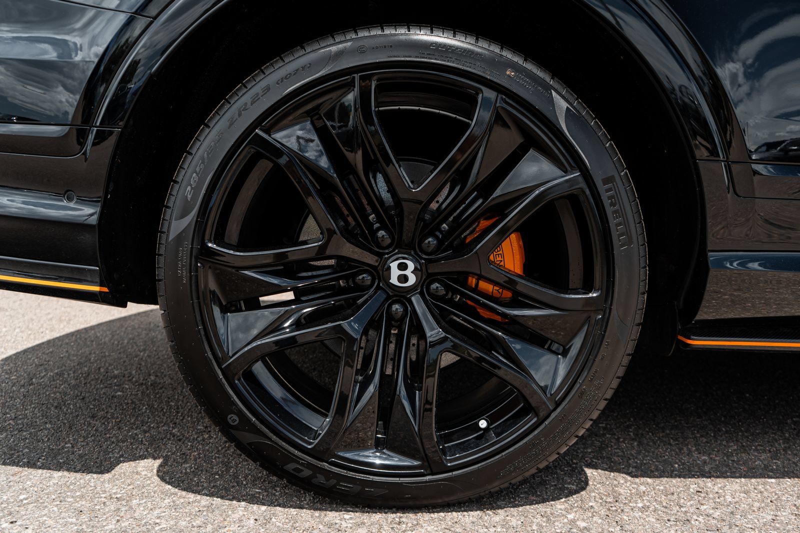 Certified 2026 Bentley Bentayga Speed AWD/4WD image 21