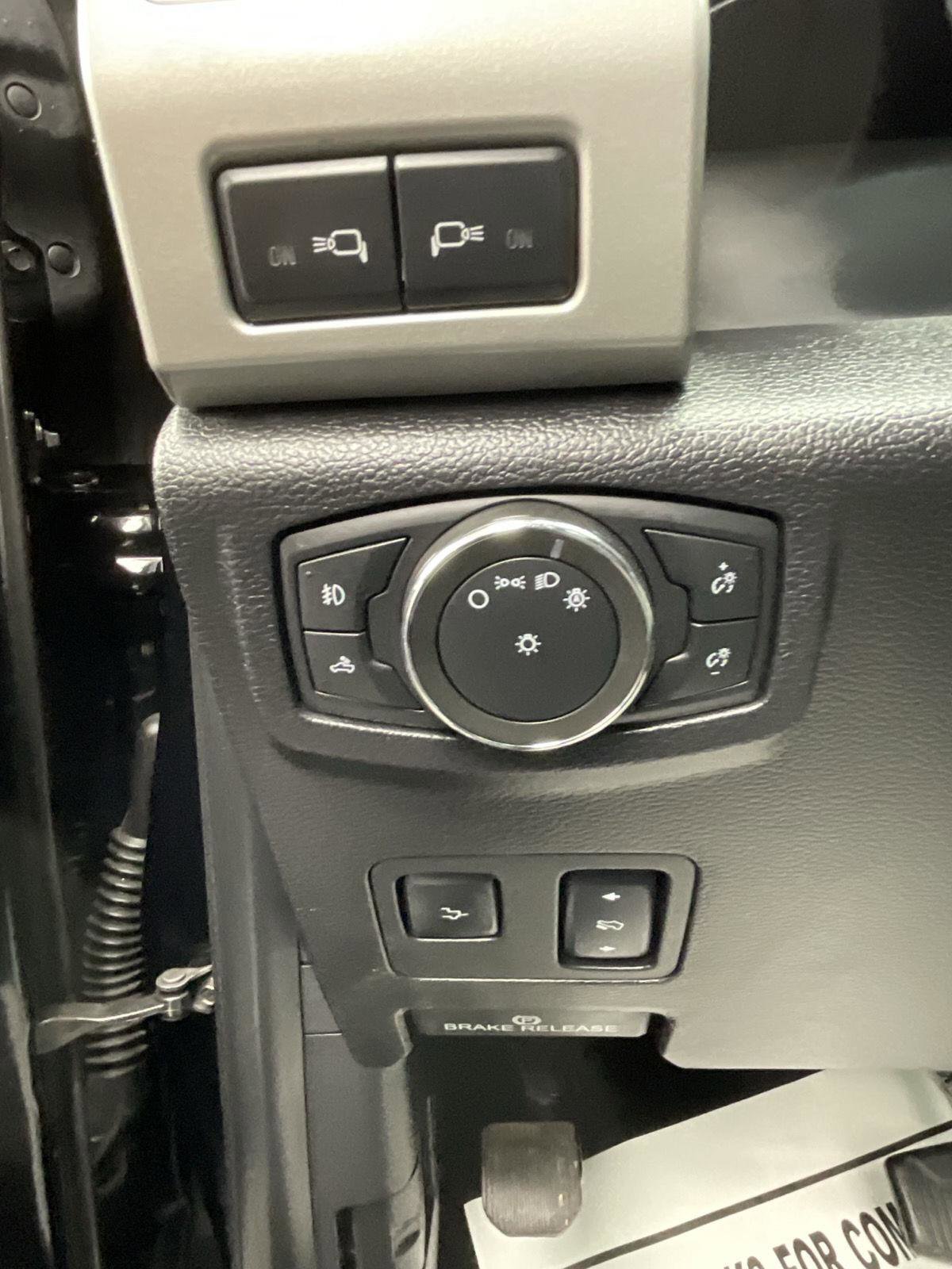 Used 2017 Ford F450 Lariat w/ Lariat Ultimate Package image 34