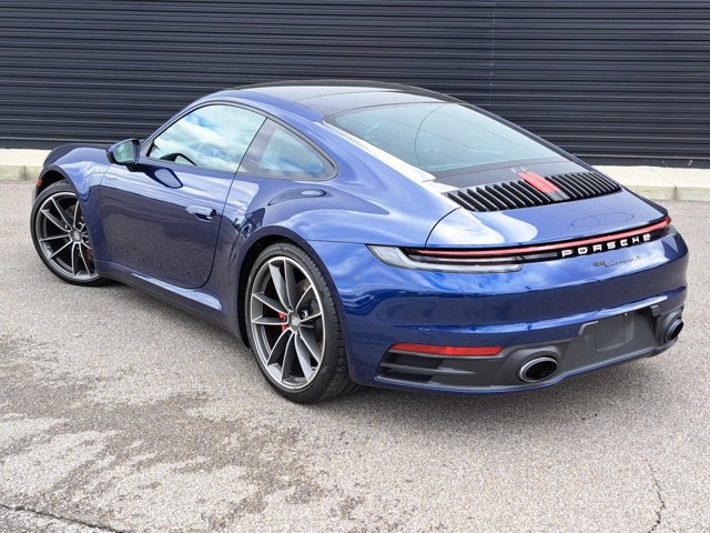 Used 2023 Porsche 911 Carrera S RWD image 3