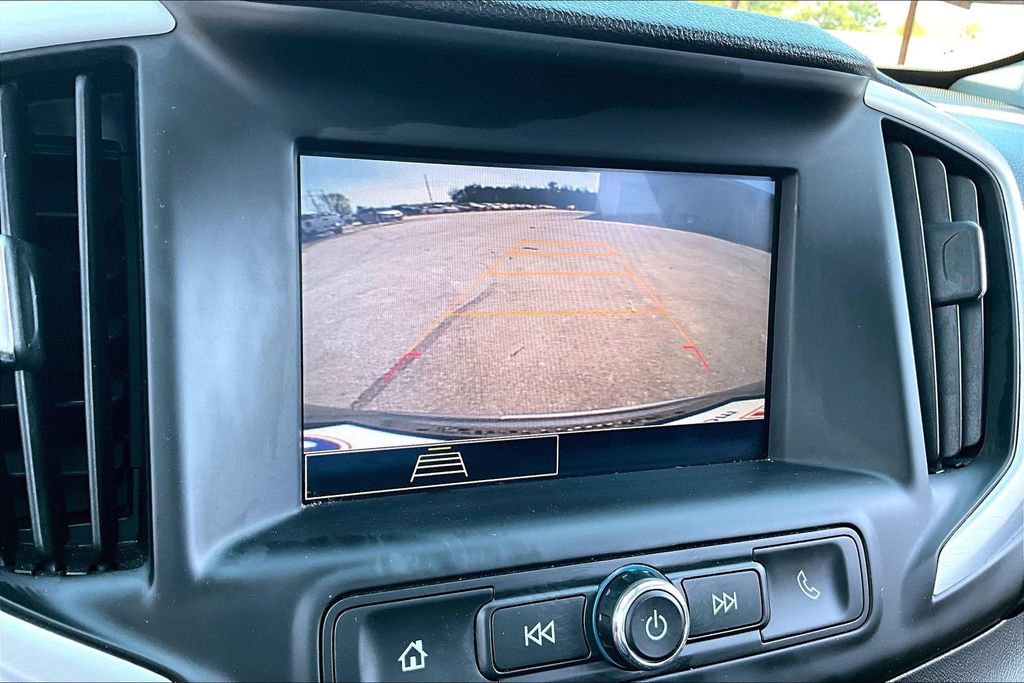 Used 2024 GMC Terrain SLE image 14