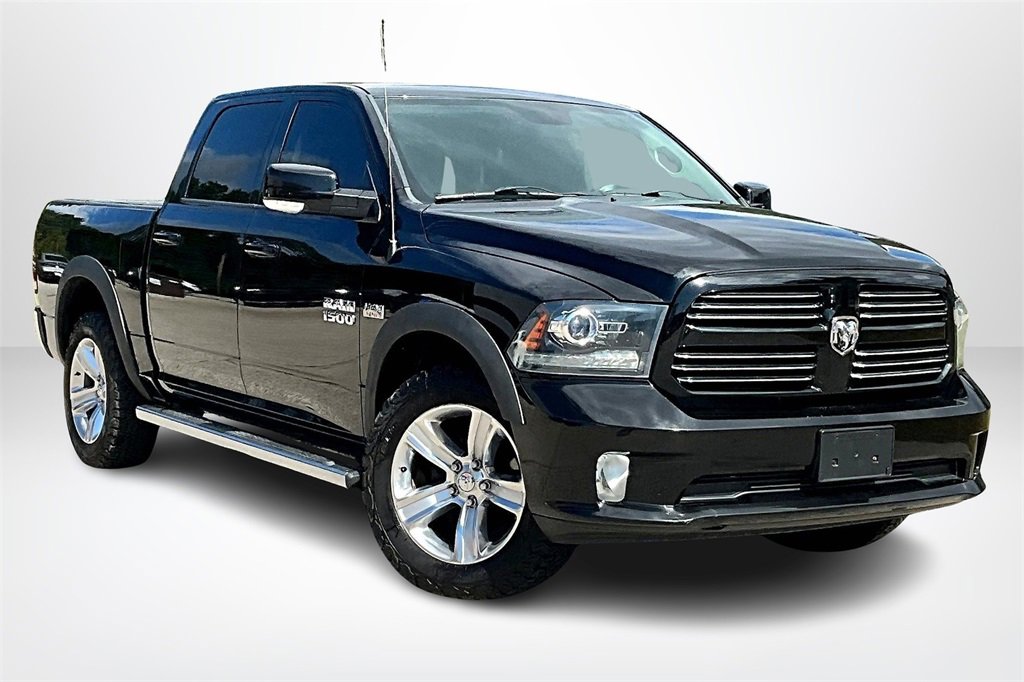 Used 2015 RAM 1500 Sport image 3