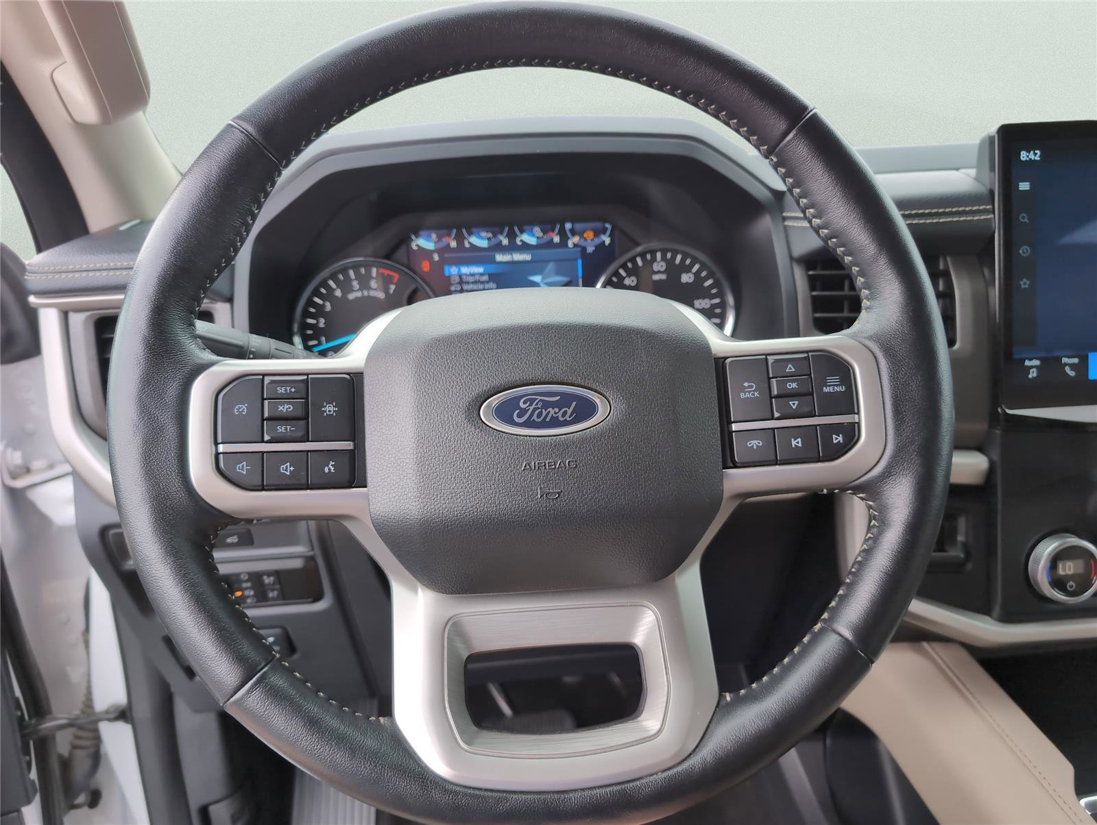 Used 2024 Ford Expedition Max XLT AWD/4WD image 27