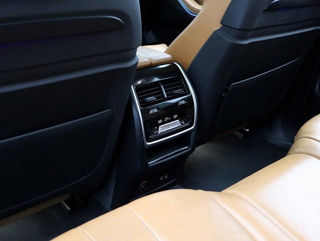 Used 2019 BMW X7 xDrive40i AWD/4WD image 14