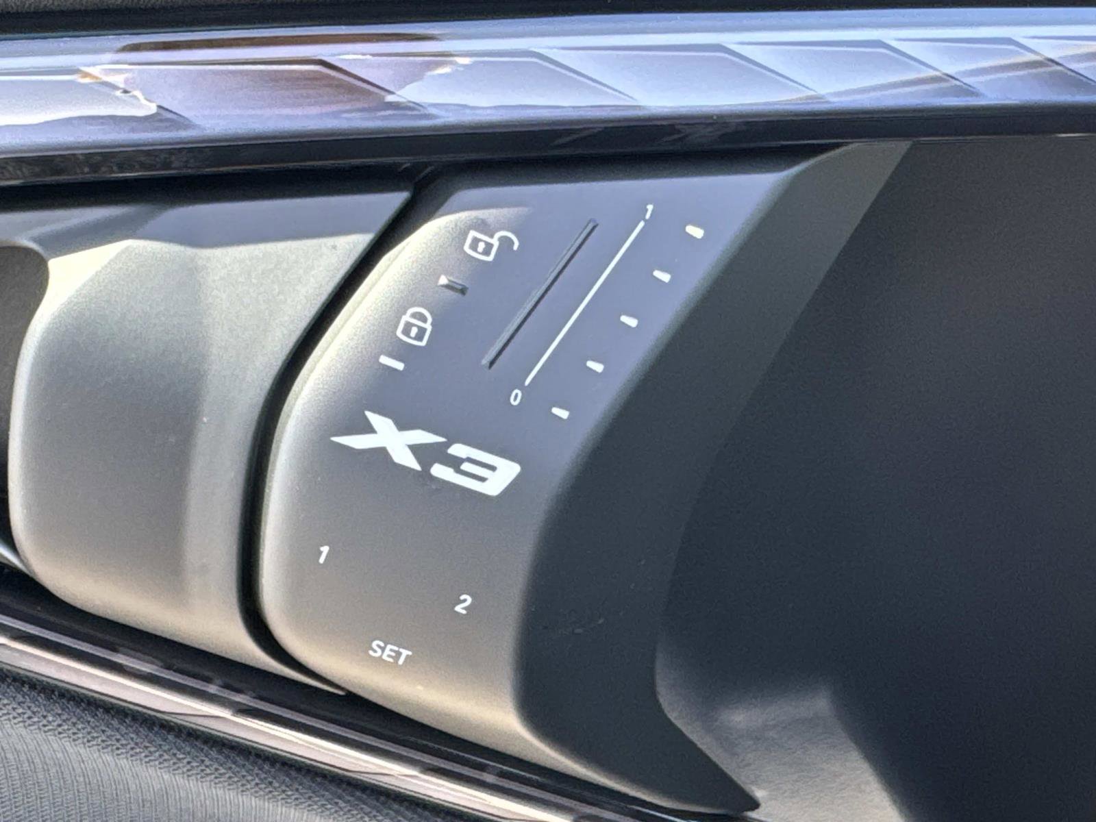 Certified 2025 BMW X3 xDrive30i w/ Premium Package image 17