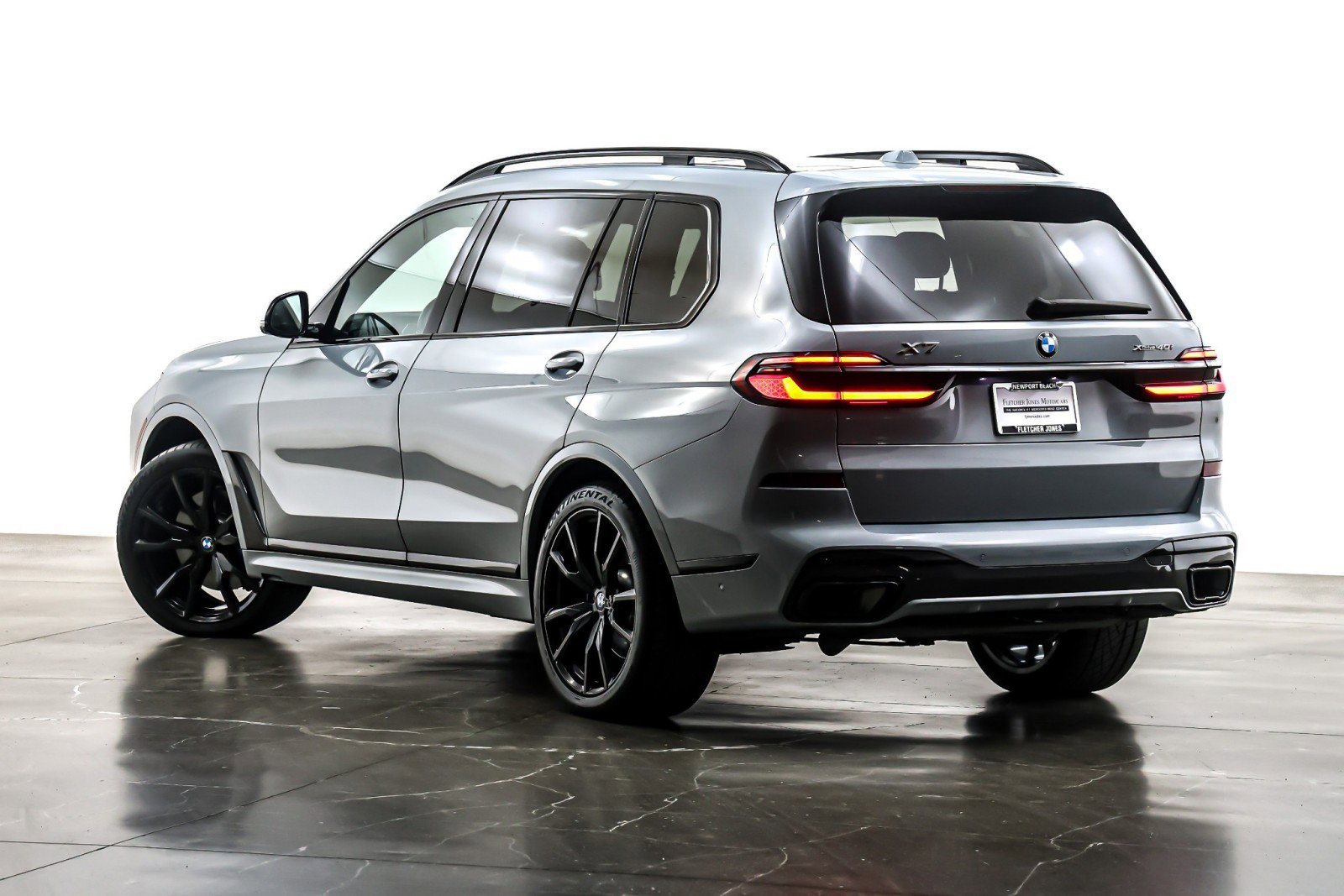 Used 2024 BMW X7 xDrive40i w/ M Sport Package image 13