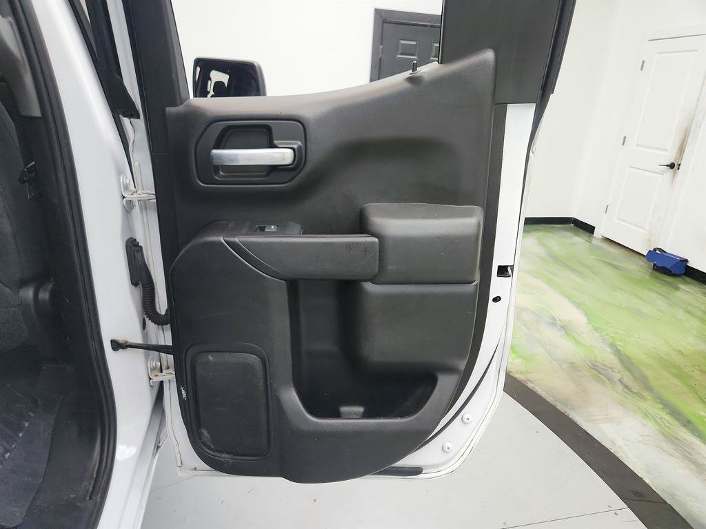 Used 2022 Chevrolet Silverado 1500 Custom RWD image 28
