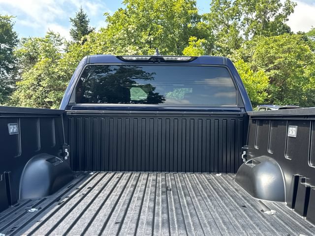 Used 2026 Toyota Tundra Platinum w/ TRD Off-Road Package AWD/4WD image 12