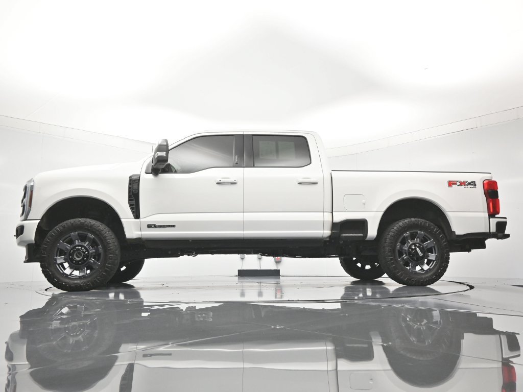 Used 2024 Ford F250 Lariat w/ Sport Appearance Package AWD/4WD image 45