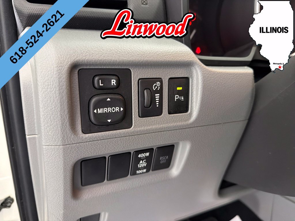 Used 2010 Toyota 4Runner SR5 w/ Convenience Pkg AWD/4WD image 14