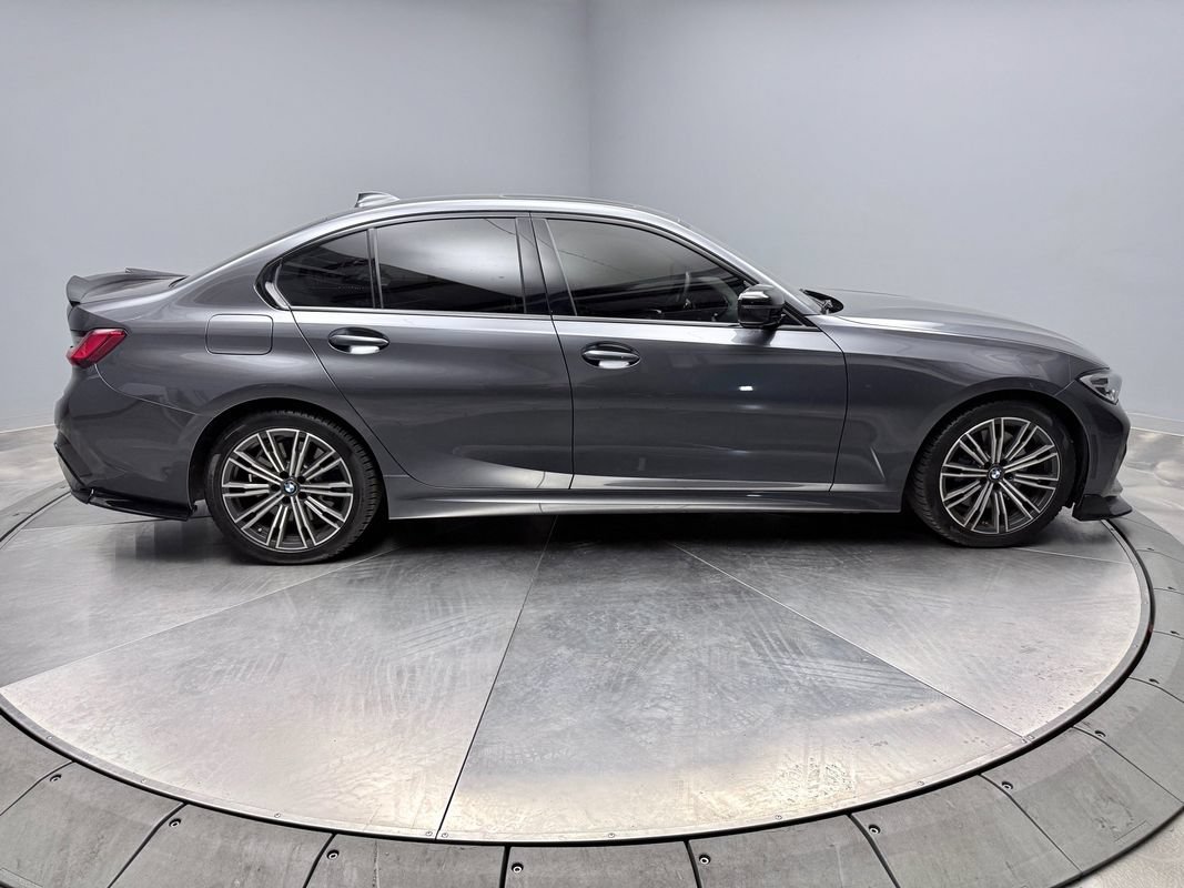 Used 2020 BMW M340i xDrive w/ Driving Assistance Package AWD/4WD image 4