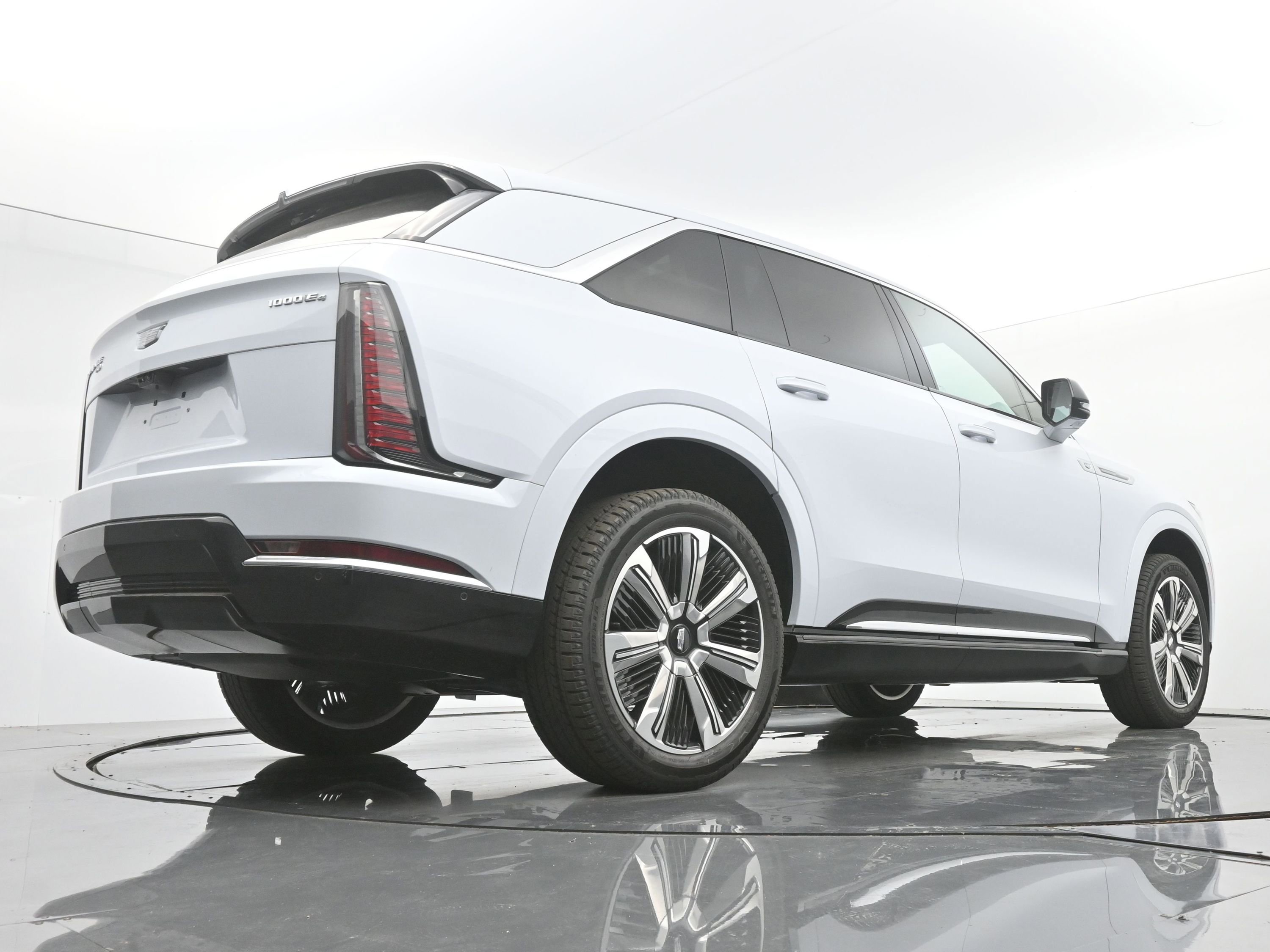 New 2026 Cadillac Escalade IQ Luxury 2 image 19