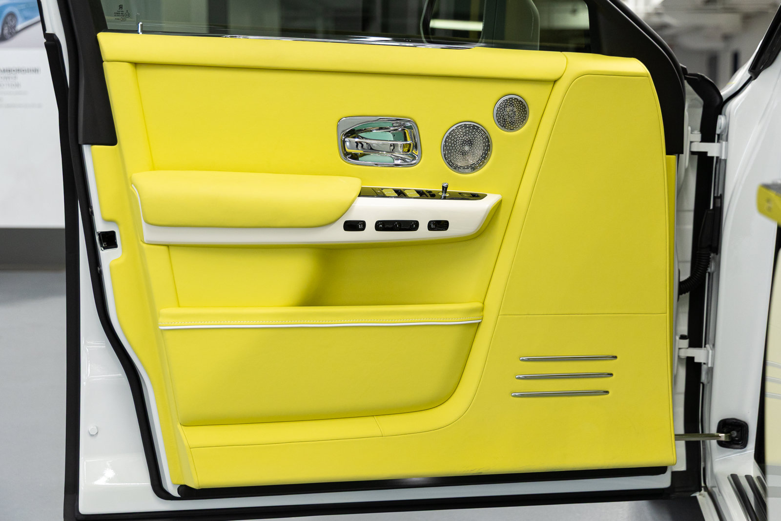 Certified 2024 Rolls-Royce Phantom Sedan w/ The Phantom Package RWD image 66