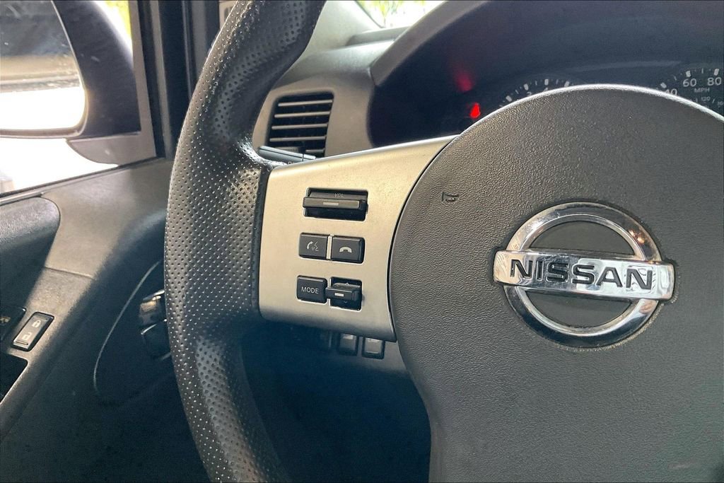 Used 2013 Nissan Frontier SV w/ SV Value Truck Pkg image 8