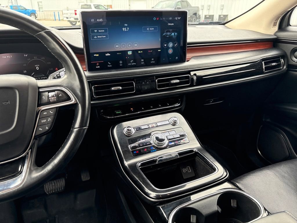 Used 2021 Lincoln Nautilus Reserve w/ Equipment Group 201A image 22