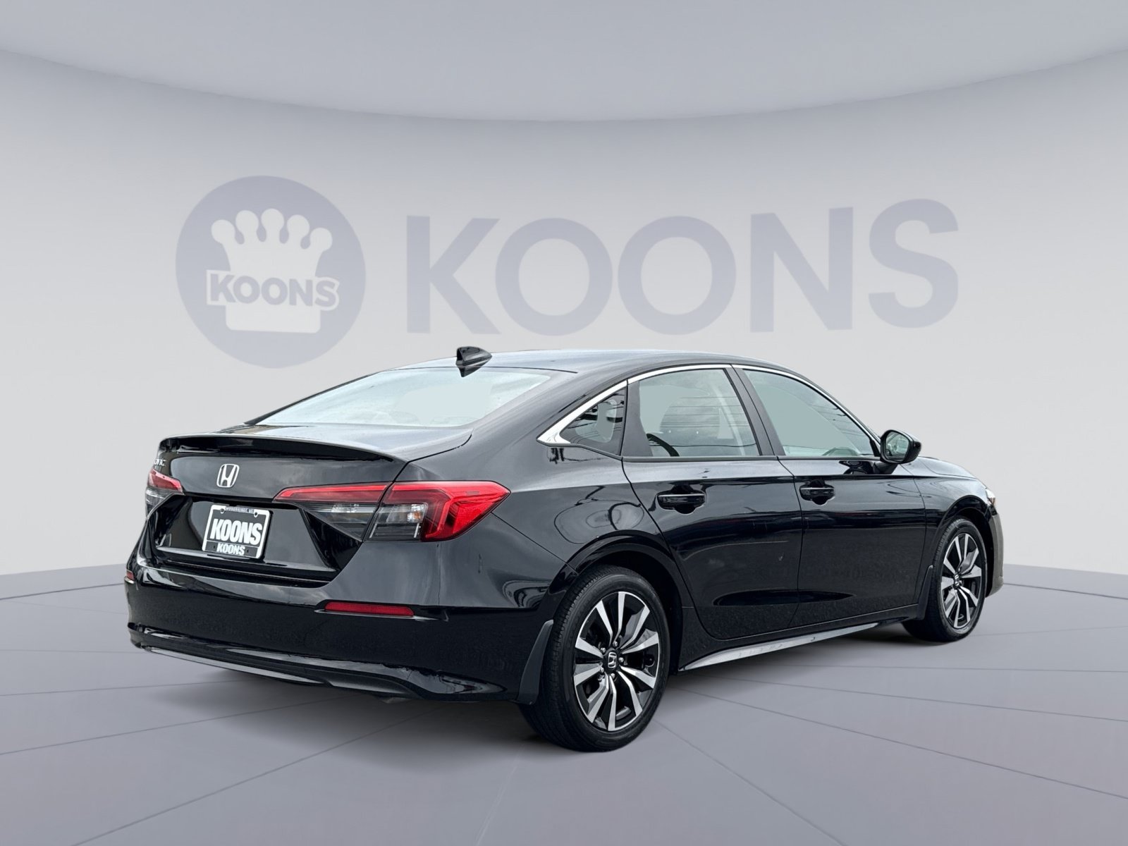 Used 2023 Honda Civic EX image 7