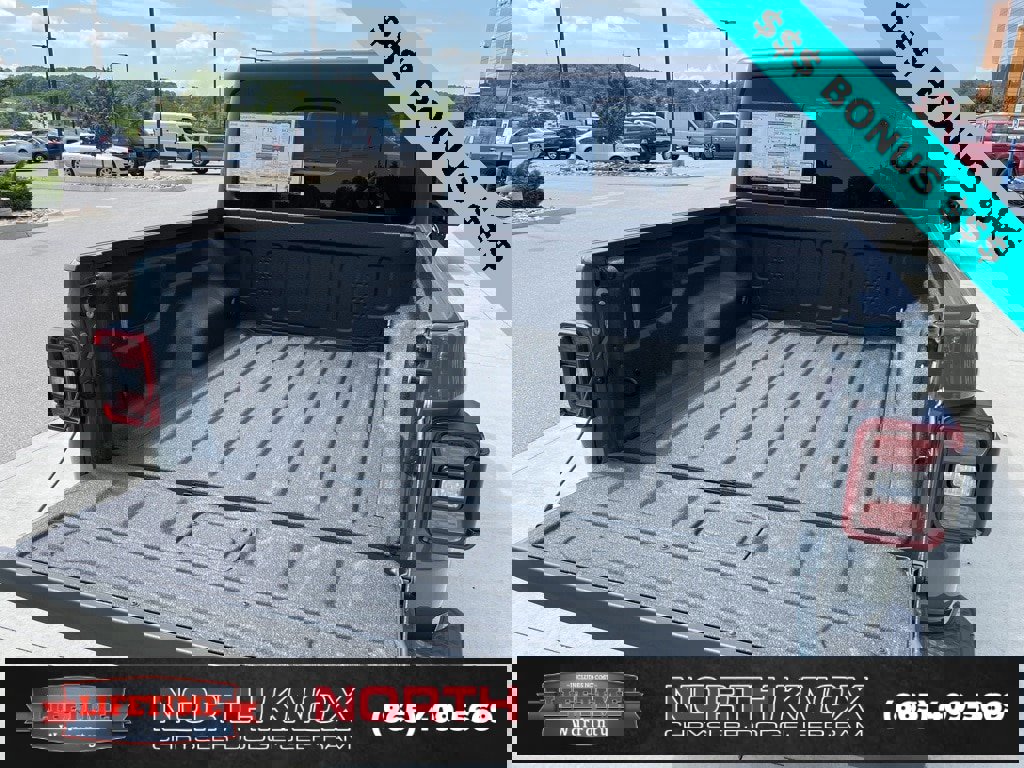 New 2025 Jeep Gladiator Sport image 19