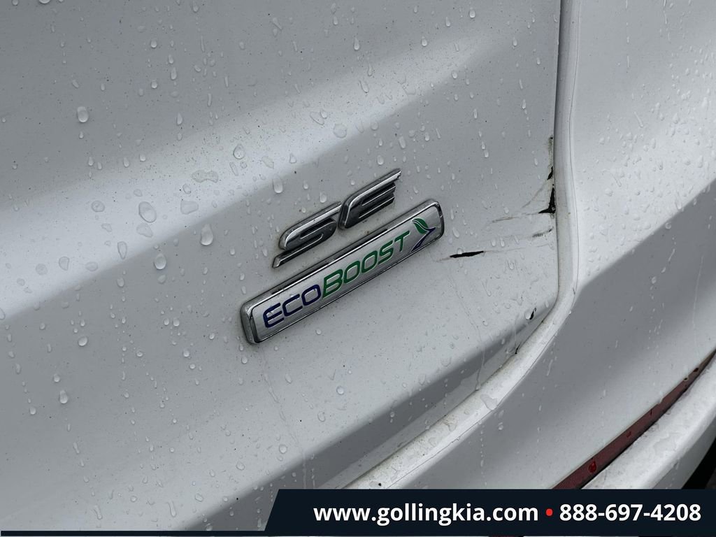 Used 2020 Ford Fusion SE FWD image 9