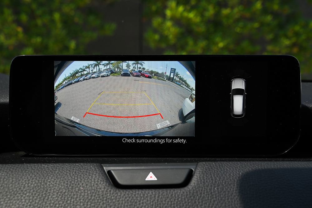 Used 2024 MAZDA CX-90 Plug-In Hybrid w/ Premium Pkg image 16