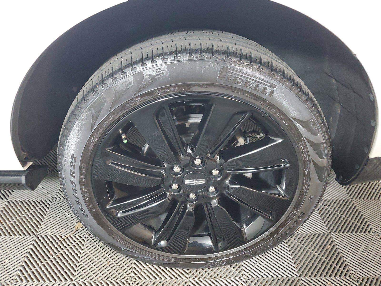 Used 2024 Lincoln Navigator Black Label AWD/4WD image 9