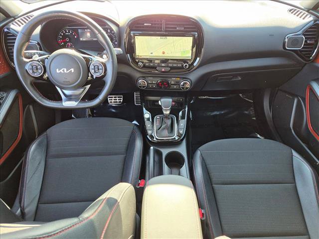Used 2022 Kia Soul Turbo FWD image 19