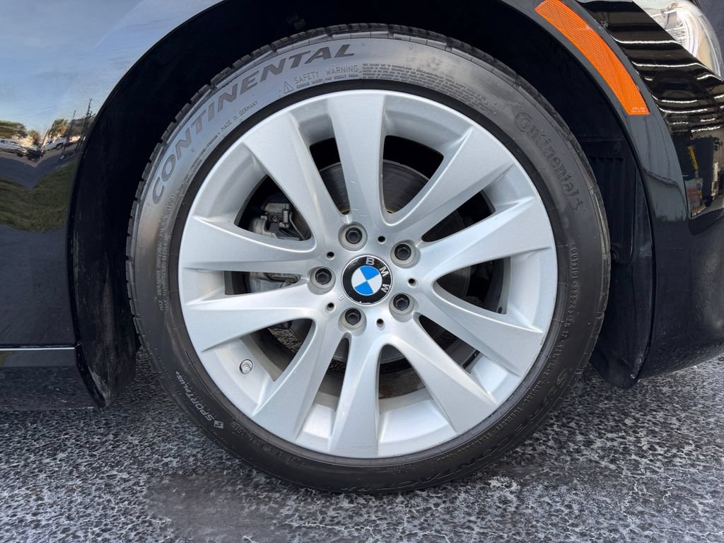 Used 2011 BMW 328i Convertible RWD image 41