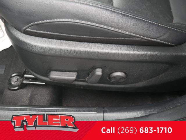 Used 2023 Kia Seltos EX image 22