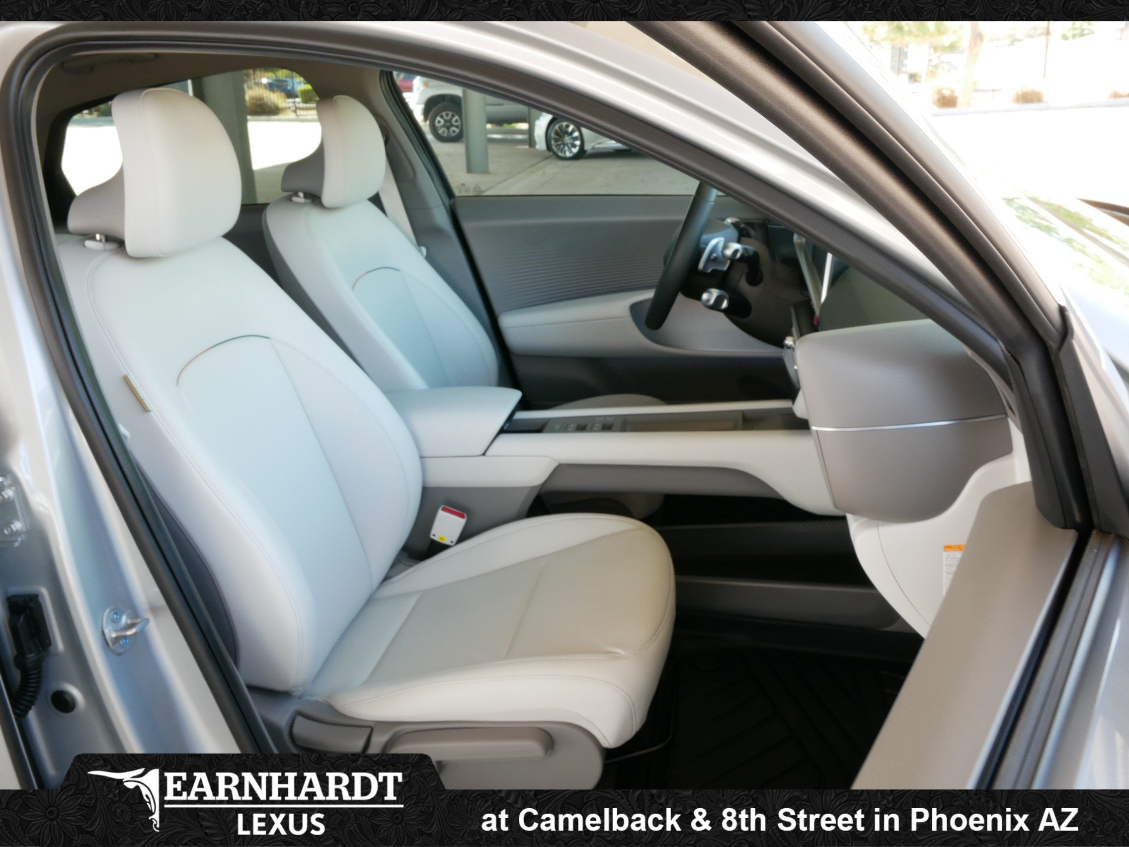Used 2025 Hyundai Ioniq 6 SEL RWD image 8
