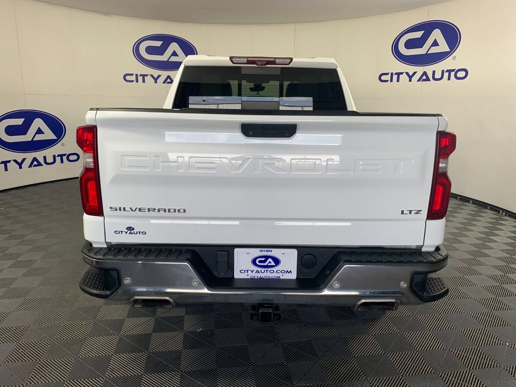 Used 2022 Chevrolet Silverado 1500 LTZ w/ LTZ Premium Package AWD/4WD image 4