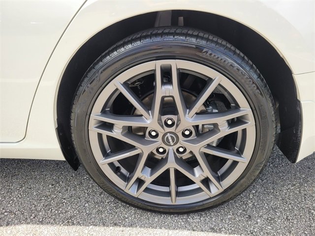 Used 2024 Nissan Altima 2.0 SR image 16