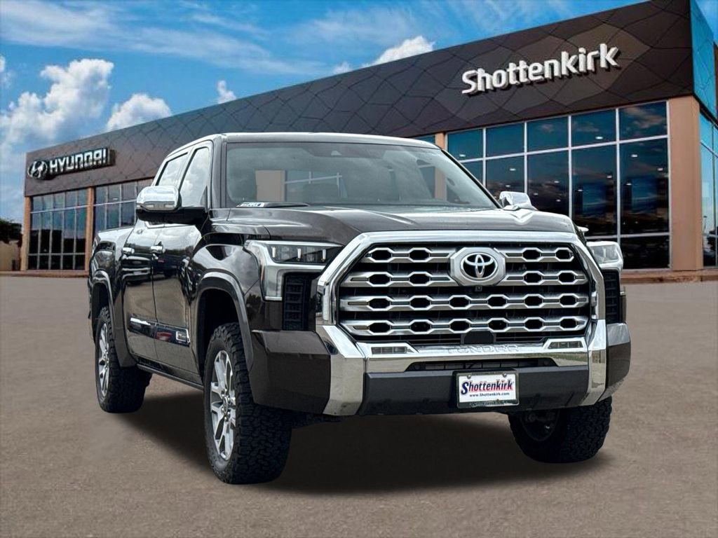 Used 2022 Toyota Tundra 1794 Edition image 3