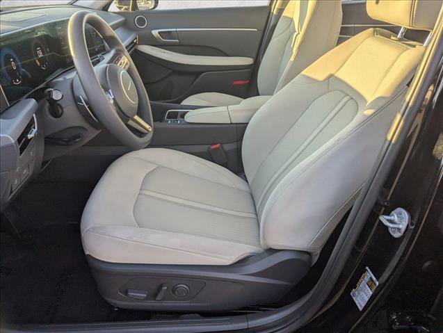 Certified 2025 Hyundai Sonata SEL image 15