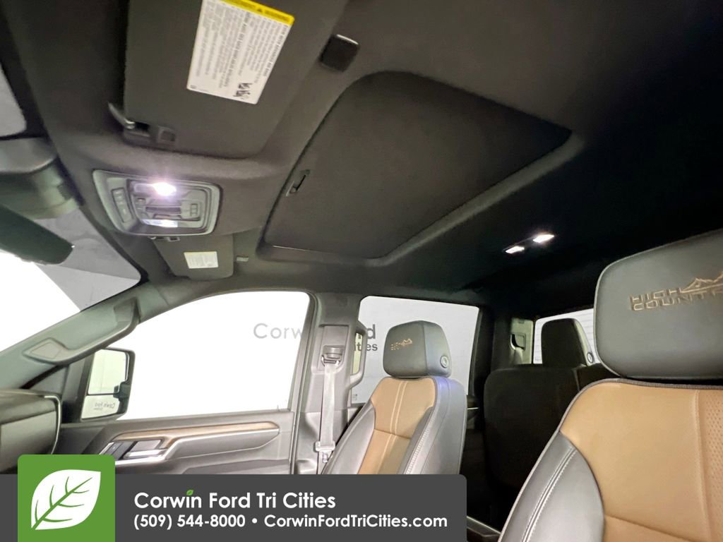 Used 2025 Chevrolet Silverado 2500 High Country w/ Technology Package image 25