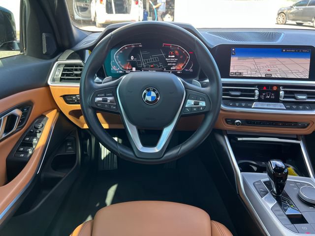 Used 2022 BMW 330i Sedan w/ Driving Assistance Package RWD image 12